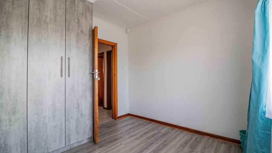 5 Bedroom Property for Sale in Rosedale Park Eastern Cape